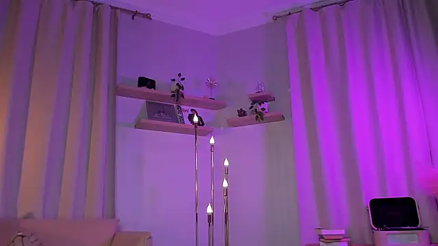 DominikaElis webcam