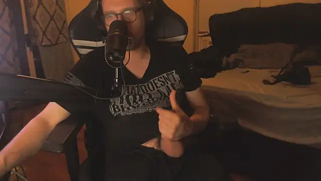 chicostick413 webcam