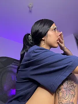 Mirandaa_Rogers webcam
