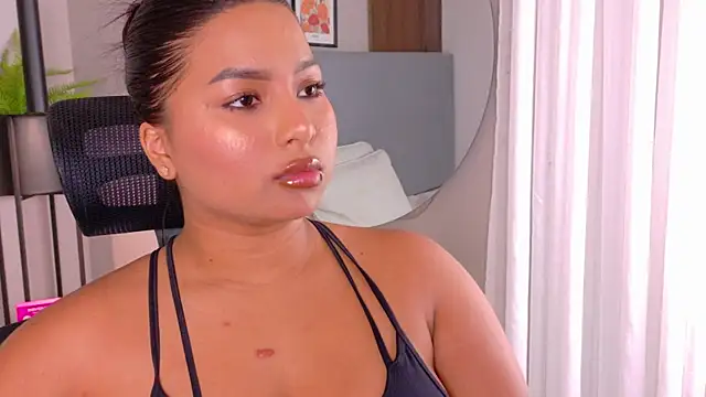 LanaRozz webcam