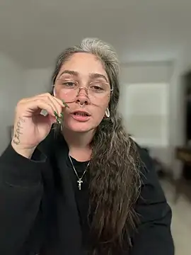 Alix_Valentine webcam
