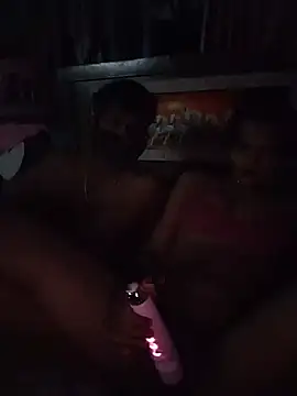 Maya_bhoji webcam