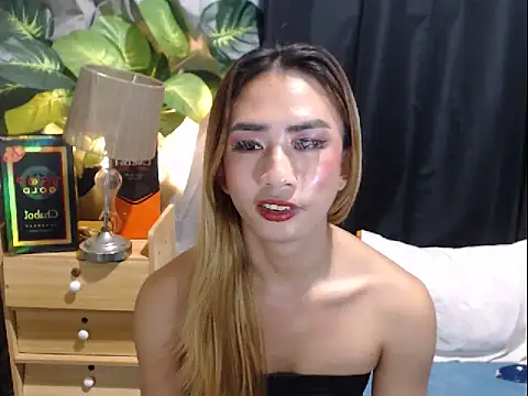 SanyaCumSlot webcam