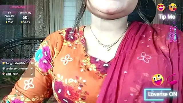 Nusrat_Faria webcam