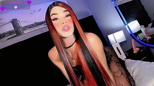Kornylovee webcam