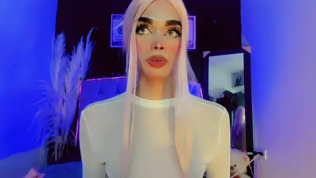 cami_valkyrie webcam