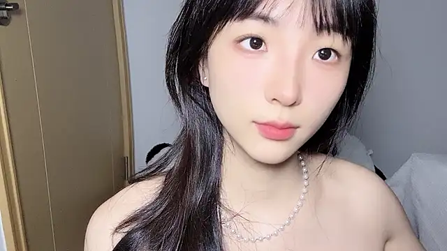 Louise-3 webcam