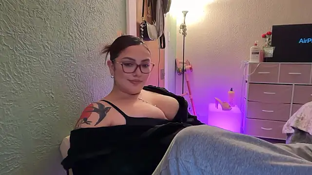 native_naya webcam