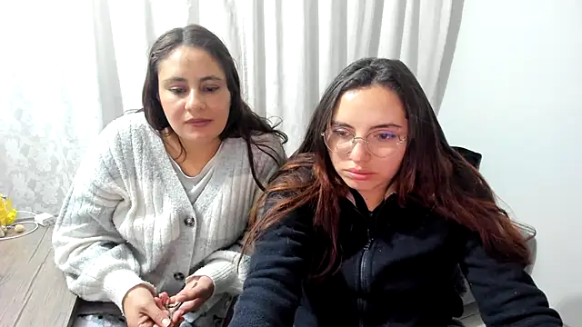 _girls_on_fire_ webcam