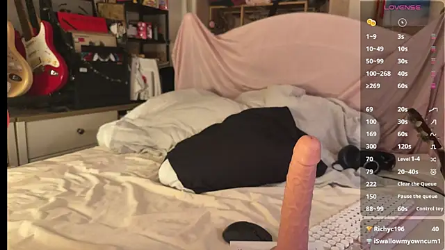 Sara_ftw21 live cam