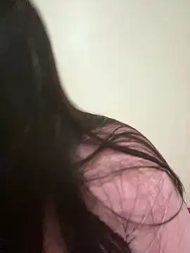 zully- - Zully-'s free webcam - UK Sex Cams