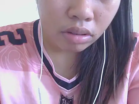 ChubbyButty live cam on StripChat