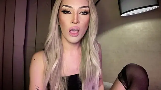 Alicegreenexx webcam