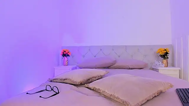 riley_bensongh webcam