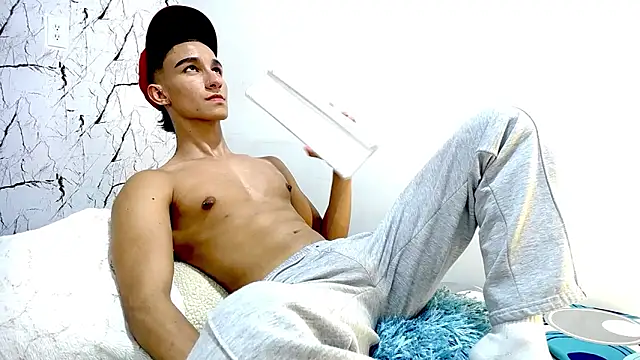 babyandy_ (M twink) - CUM SHOW + EAT  💦