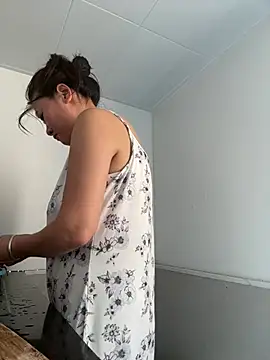 daaqnn live cam on StripChat