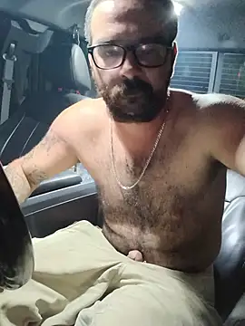 jobuddy661 (M young) - Go outside naked