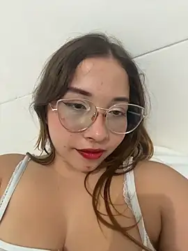AliciaWhite_nt