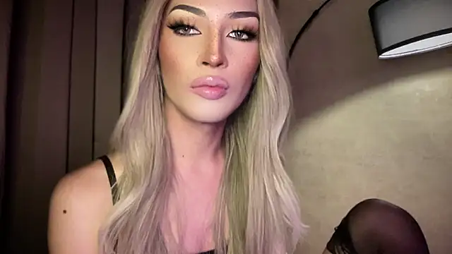 alicegreenexx - Alicegreenexx's free webcam - UK Sex Cams