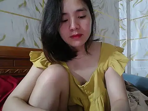 lyzizi_lovely09 - Lyzizi_lovely09's free webcam - UK Sex Cams
