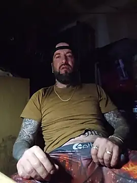 Beardedtattood live sex cam