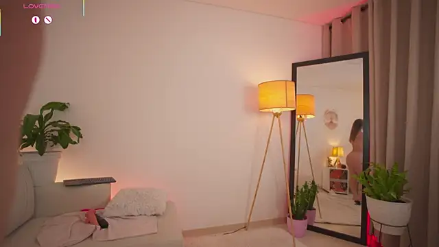 roxie_gates_ (F young) - ride dildo naked