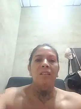 Dakary_hot