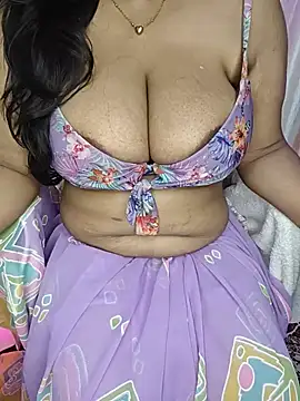Curvy_Pooja webcam