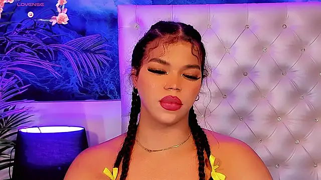 Keira_Fox31 webcam
