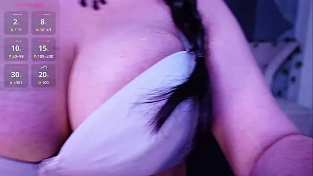 AmberGreyy_ live cam on StripChat