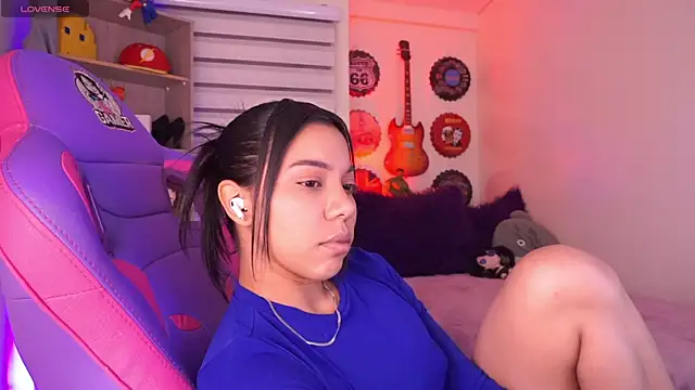 madelyn_rose_ live cam on StripChat