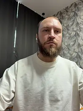 HermanFire live cam on StripChat