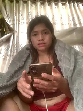 2_bananaa live cam on StripChat