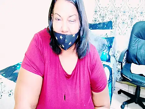 indian_ruby live cam on StripChat