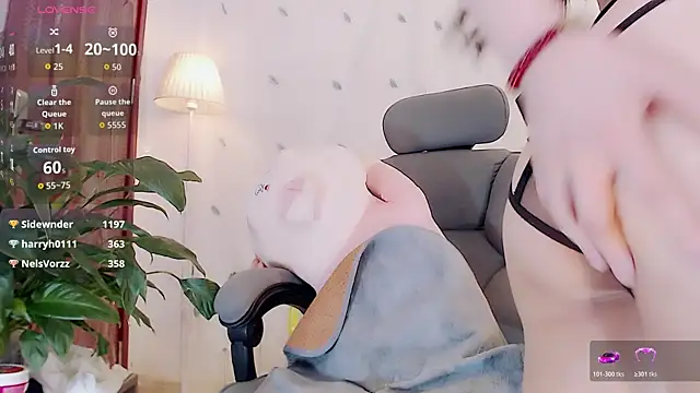 yaoyao-baby520 live cam
