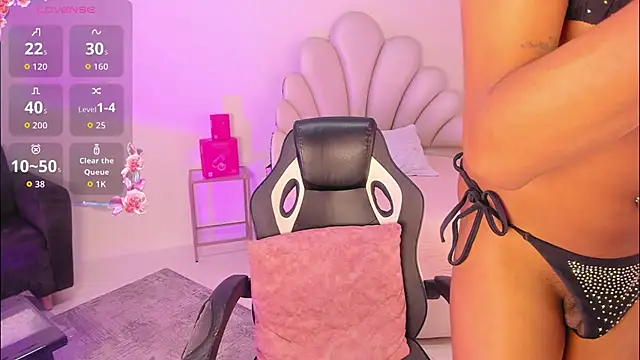 SelenaRogers webcam