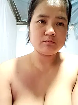 BigAss-69 webcam