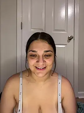 treasurebabii webcam