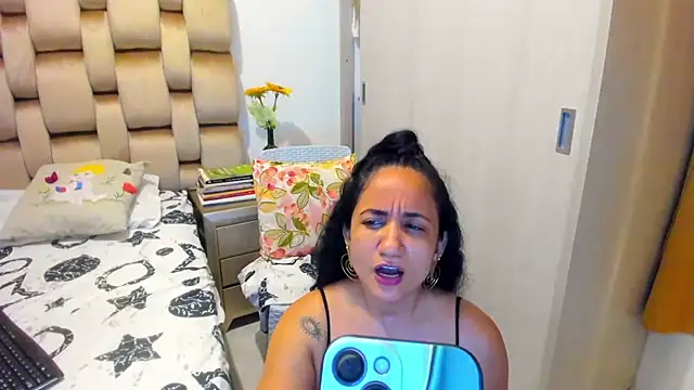 alaskmiller1 live cam on StripChat