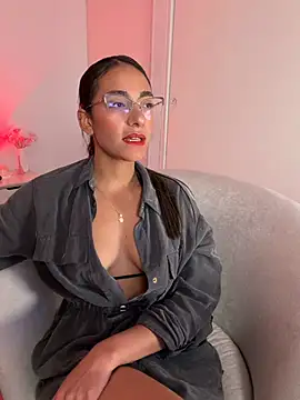 elegant__rouse webcam