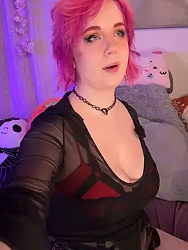 Angel-Lewd-Cake live cam