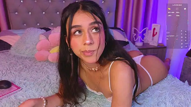 Emiily_Scott1 webcam