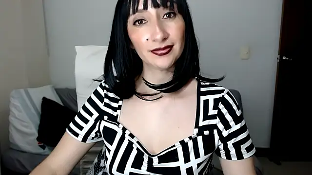 Laura-pervert webcam