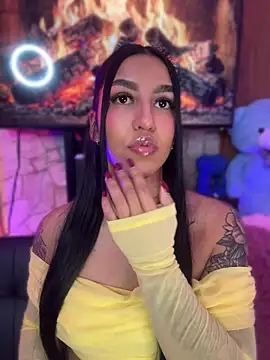 Tamara_Roberts1 webcam