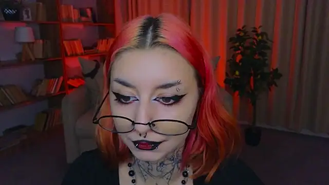 Mistress__Marcelline webcam
