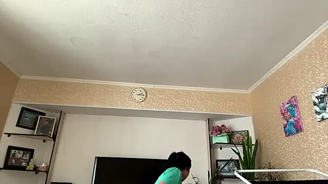 SweetMiaXO webcam