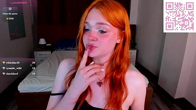 emilly_hiil - Emilly_Hiil's free webcam - UK Sex Cams