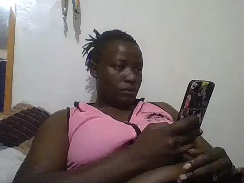 yourdreamgirlT webcam