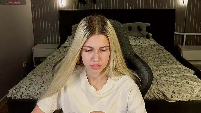 ChloexBarbie webcam