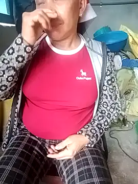 Mai-lanzz webcam